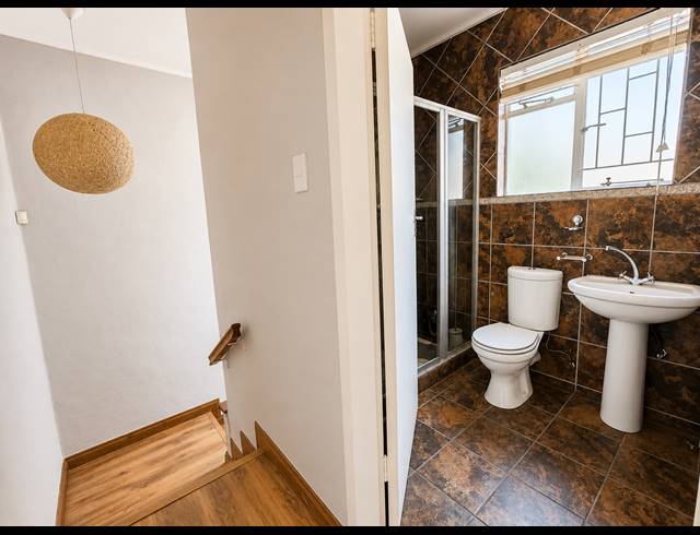 3 BEDROOM TOWNHOUSE FOR SALE IN THREE RIVERS PROPER